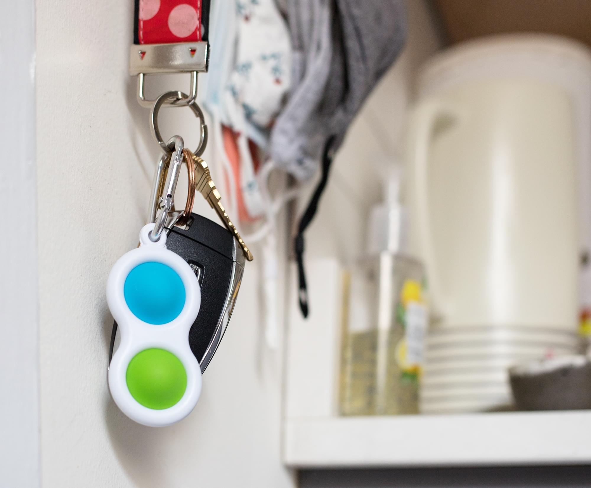 Push Pop Toy 2-Button Keychain | Blue/Green