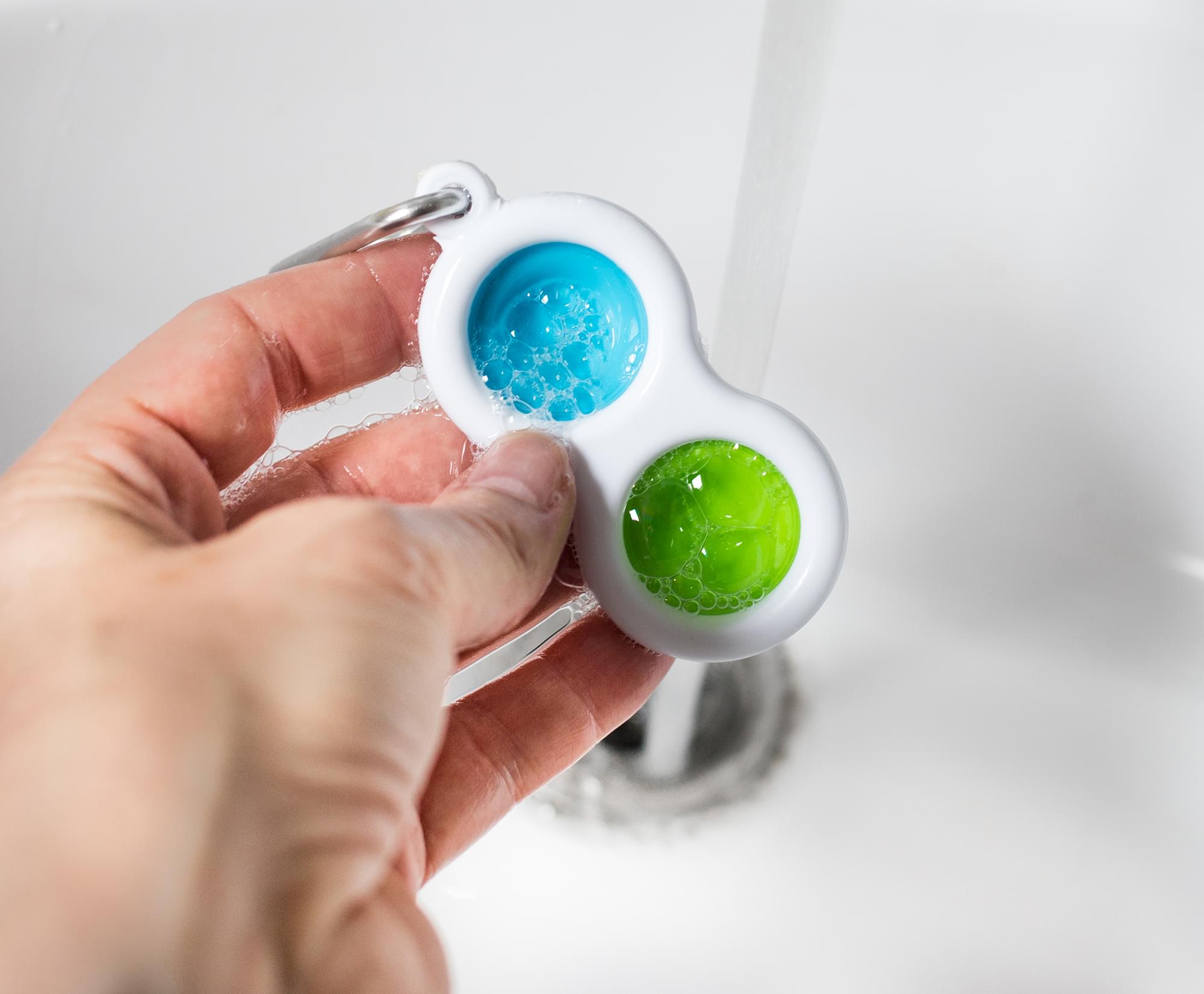 Push Pop Toy 2-Button Keychain | Blue/Green