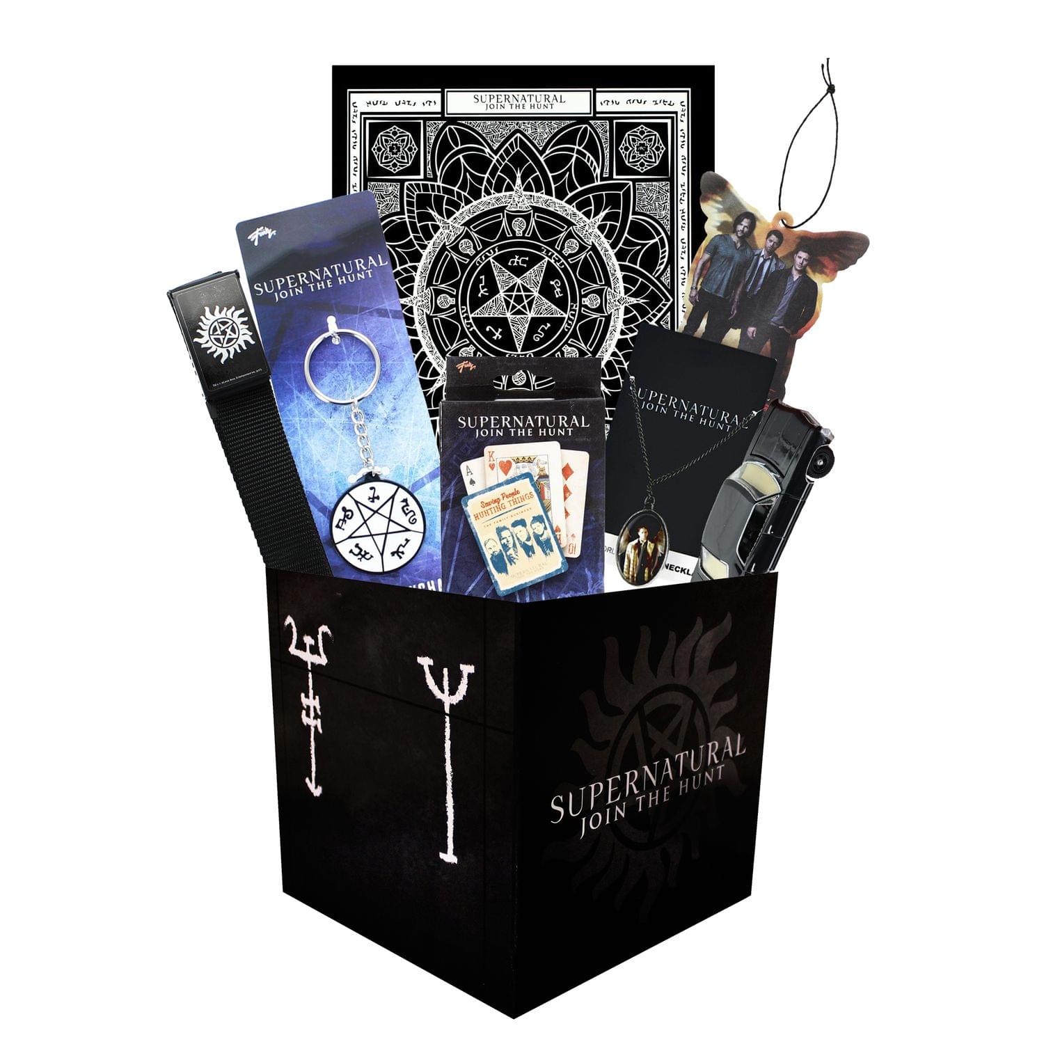 Supernatural Collectors Looksee Box with 6 Collectible Themed Items