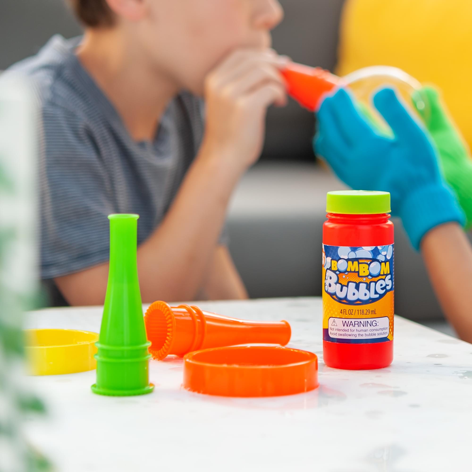 BomBom Bubbles Magic Gloves Dual Pack | Create An Unpoppable Bubble Experience