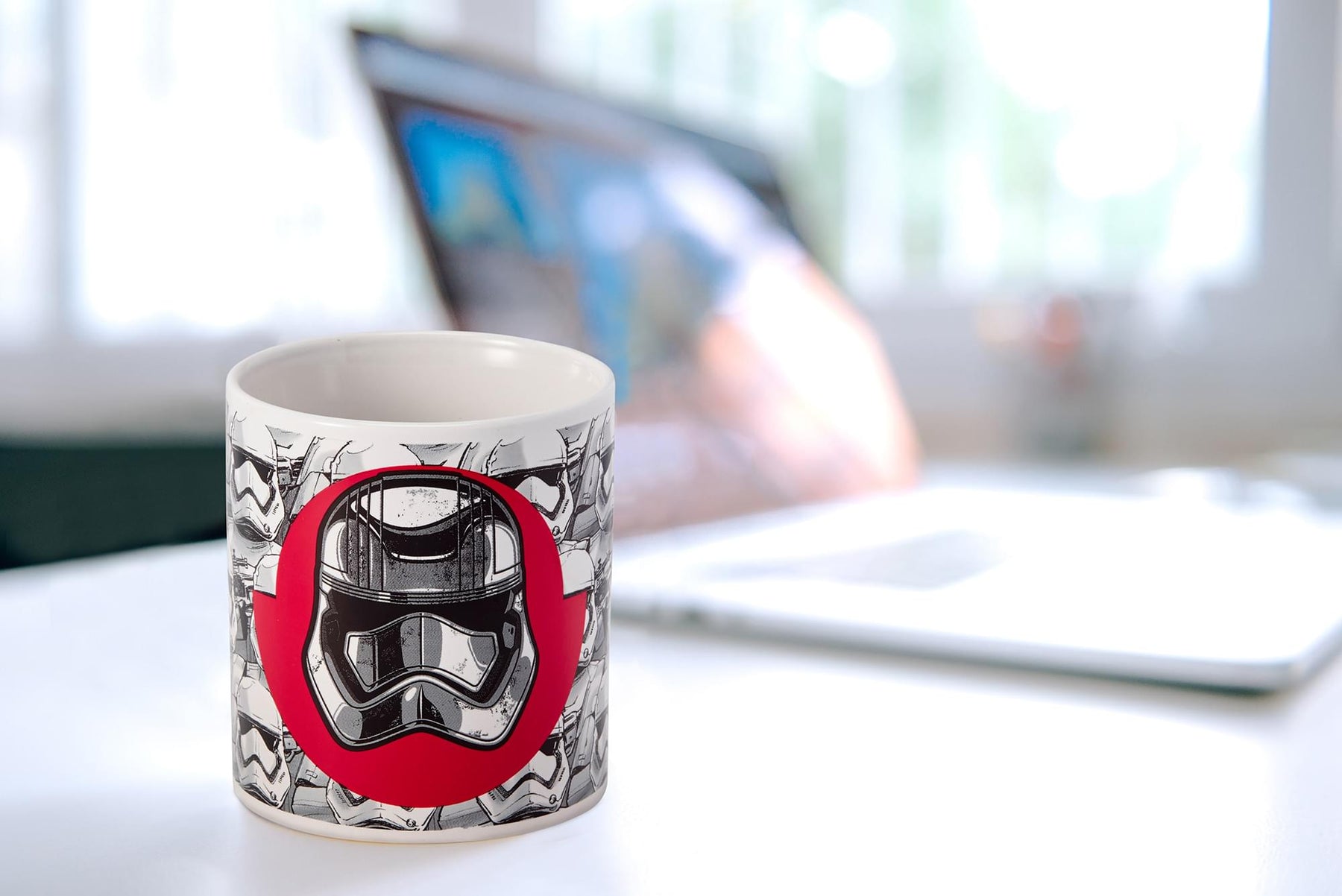 Star Wars Stormtroopers/Troop Leader - 11oz Heat-Reveal Ceramic Mug