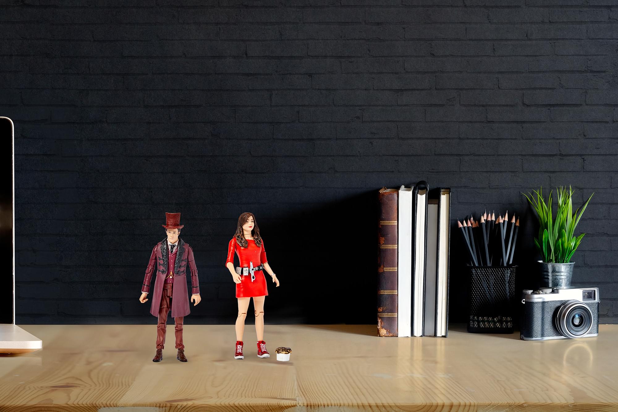 Doctor Who The Impossible Set w/ 11th Doctor & Oswin Oswald 5" Action Figures