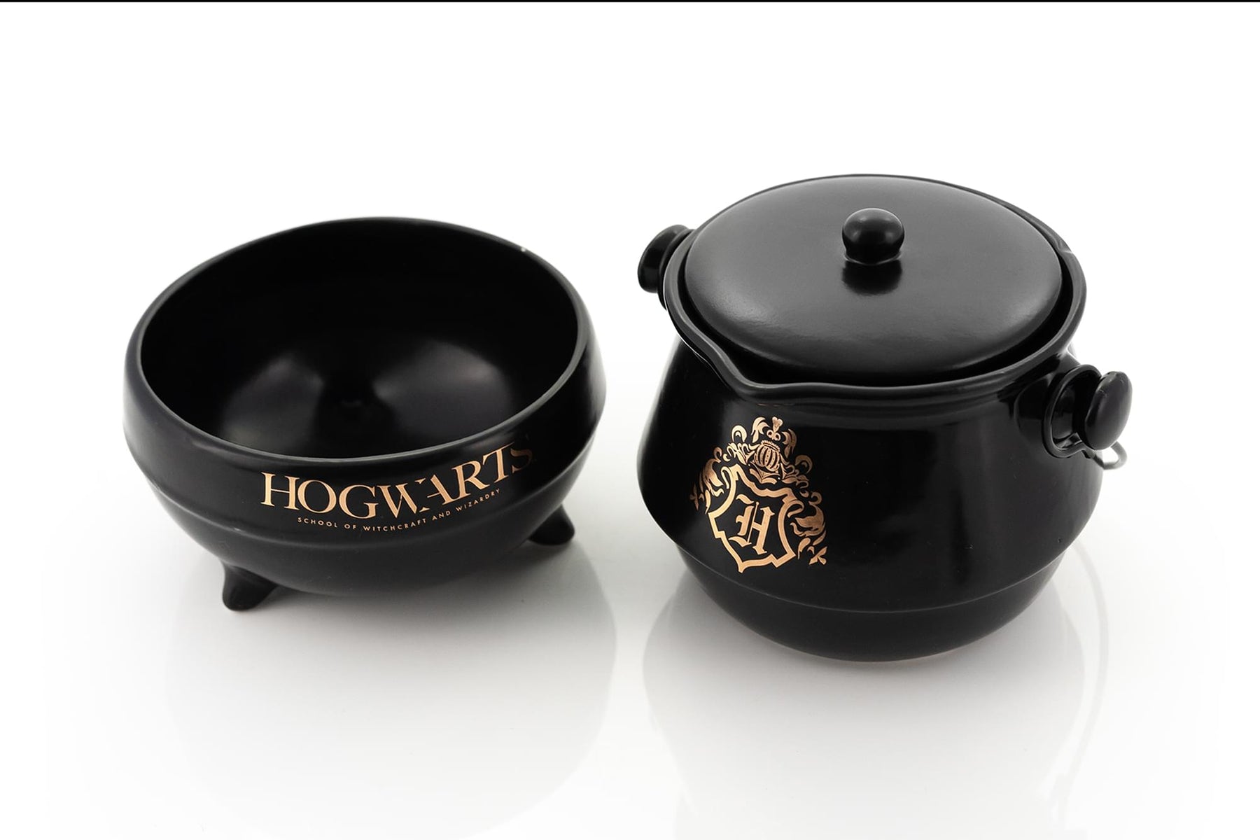 Harry Potter Tea-For-One Cauldron Teapot And Cup Set | Featuring Hogwarts Crest