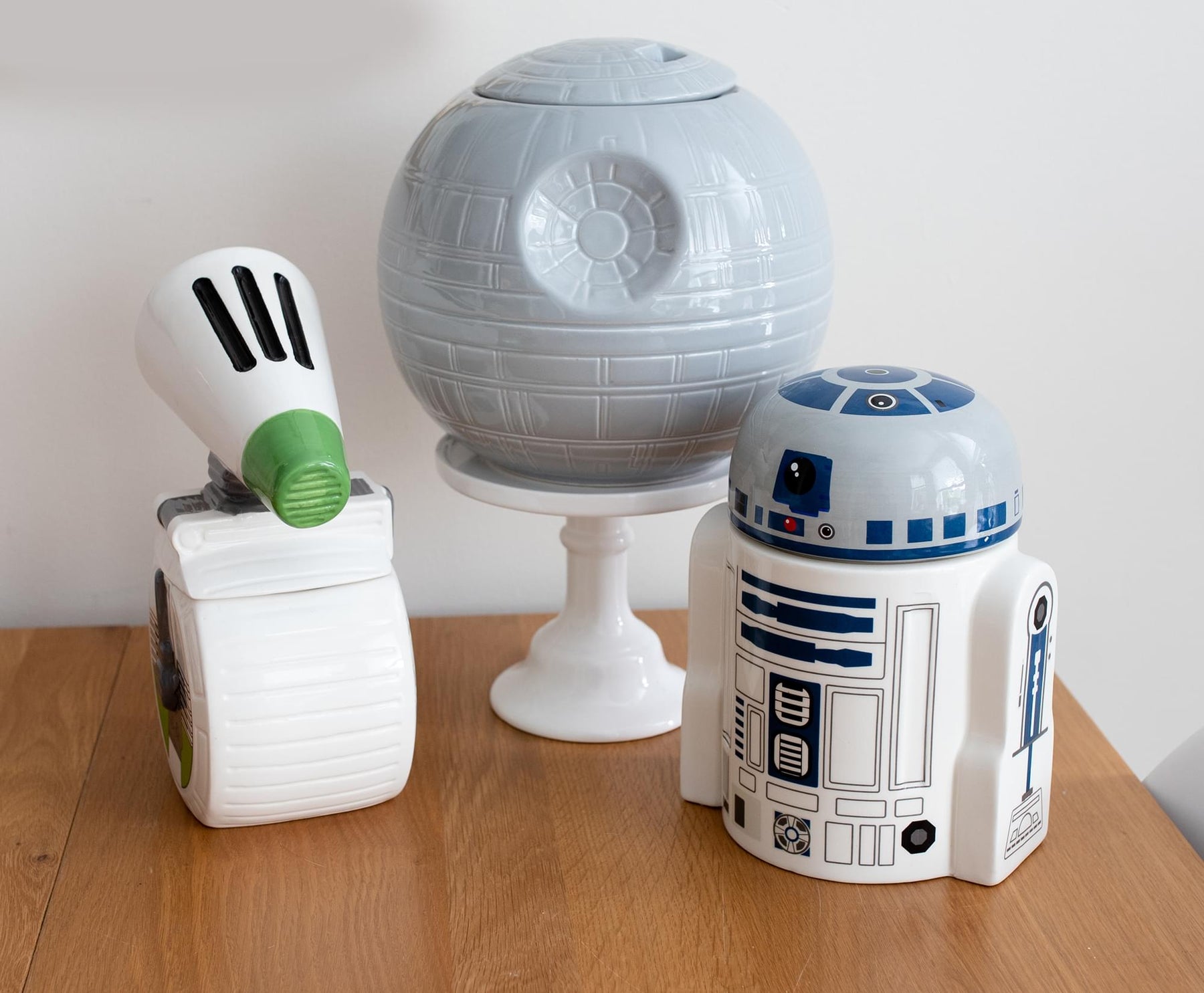 Star Wars D-O Ceramic Figural Cookie Storage Jar